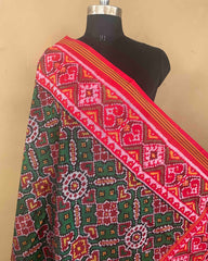 Red & Green Manekchowk Patola Dupatta