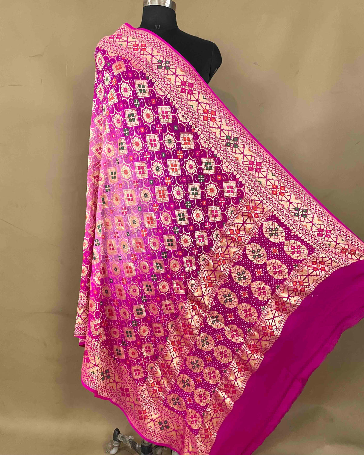 Pink Shaded Meenakari Georgette Bandhani Dupatta