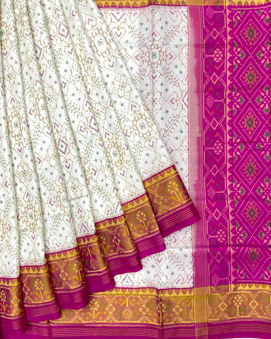 White & White Manekchowk Patola Saree