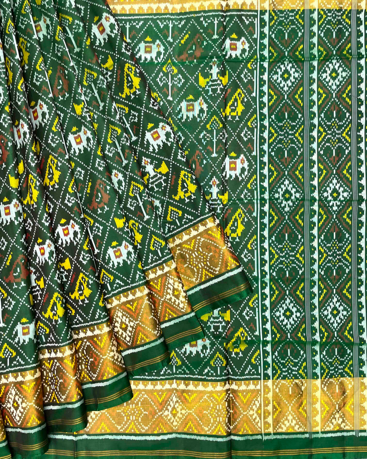 Green Narikunj Narikunj Patola Saree