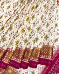 Pink & Off White Panchanda Patola Saree