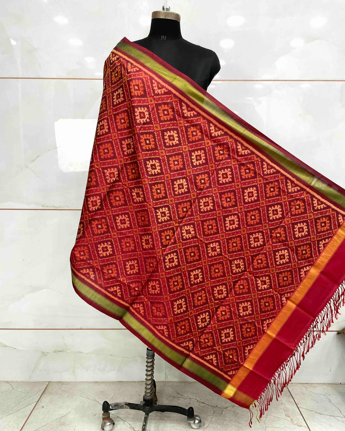 Red Panchanda Patola Dupatta