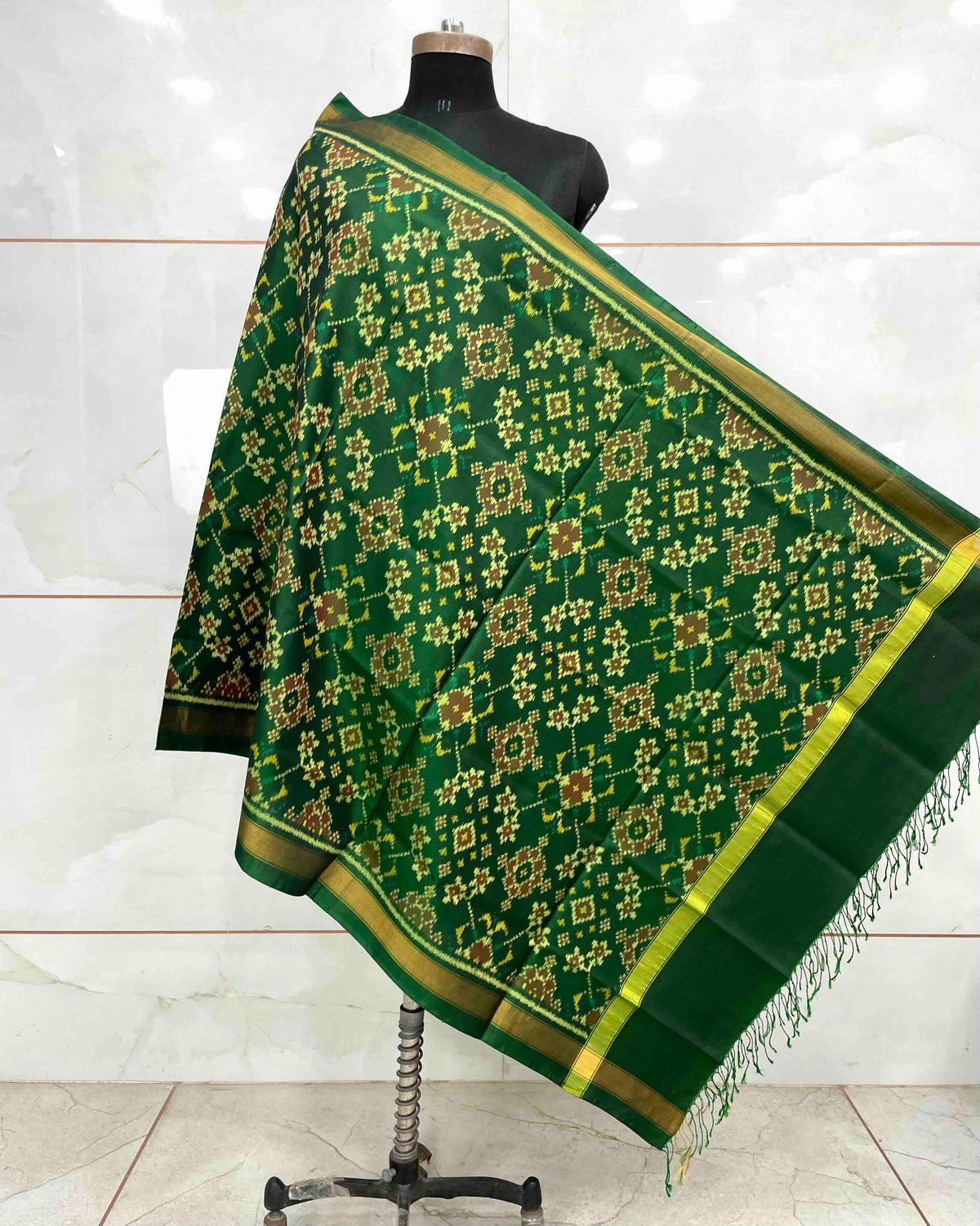 Green Navratan Patola Dupatta