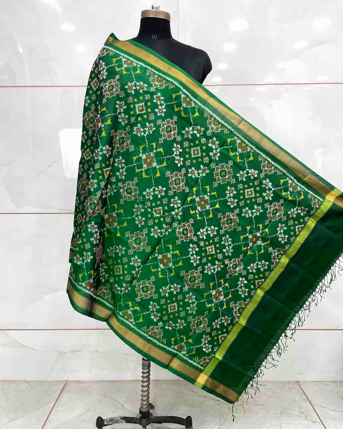 Green Navratan Patola Dupatta