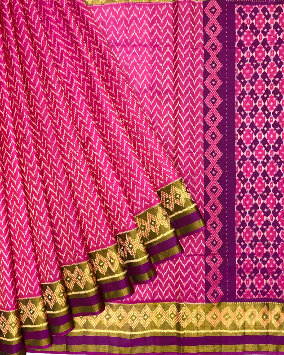 Purple & Pink Zig Zag Lining Patola Saree