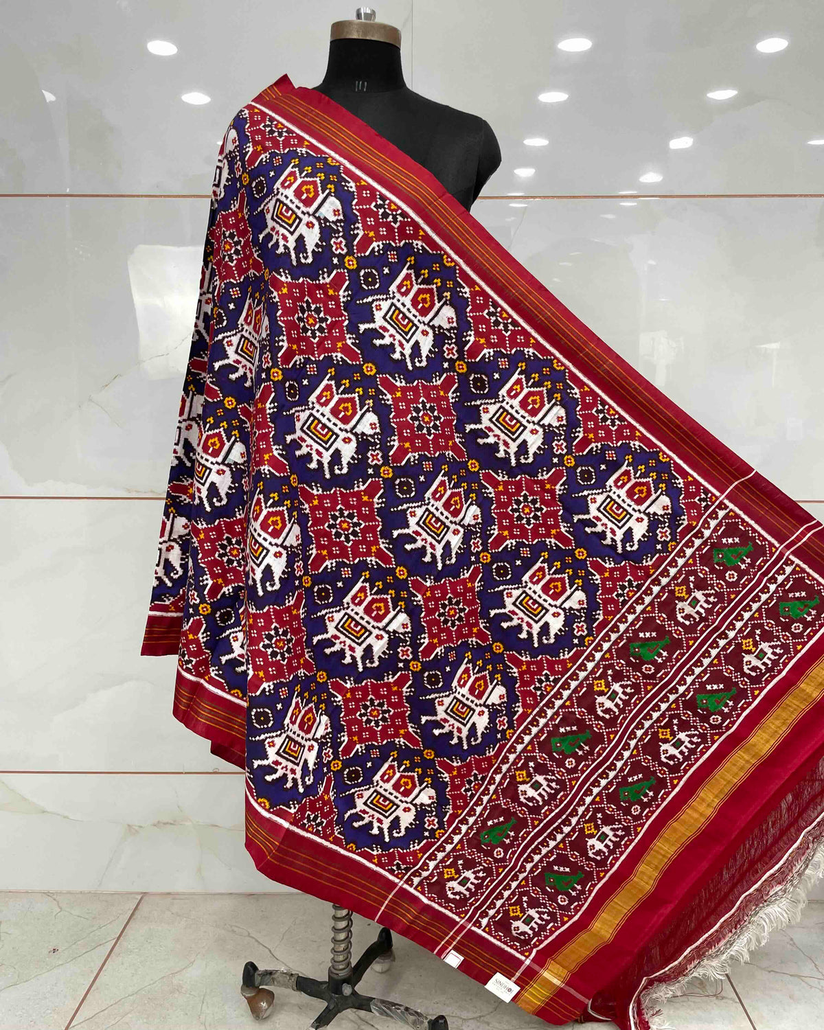 Red & Blue Elephant Chhabdi Patola Dupatta