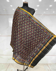 Black Bottonful Patola Dupatta