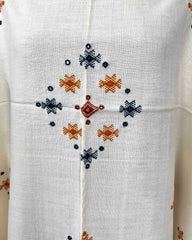 Off White Chomukh Mirror Kutchi Woolen Shawl