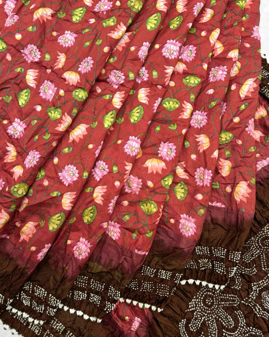 Brown & Redish Brown Orange Flower Pichhwai Bandhani Saree