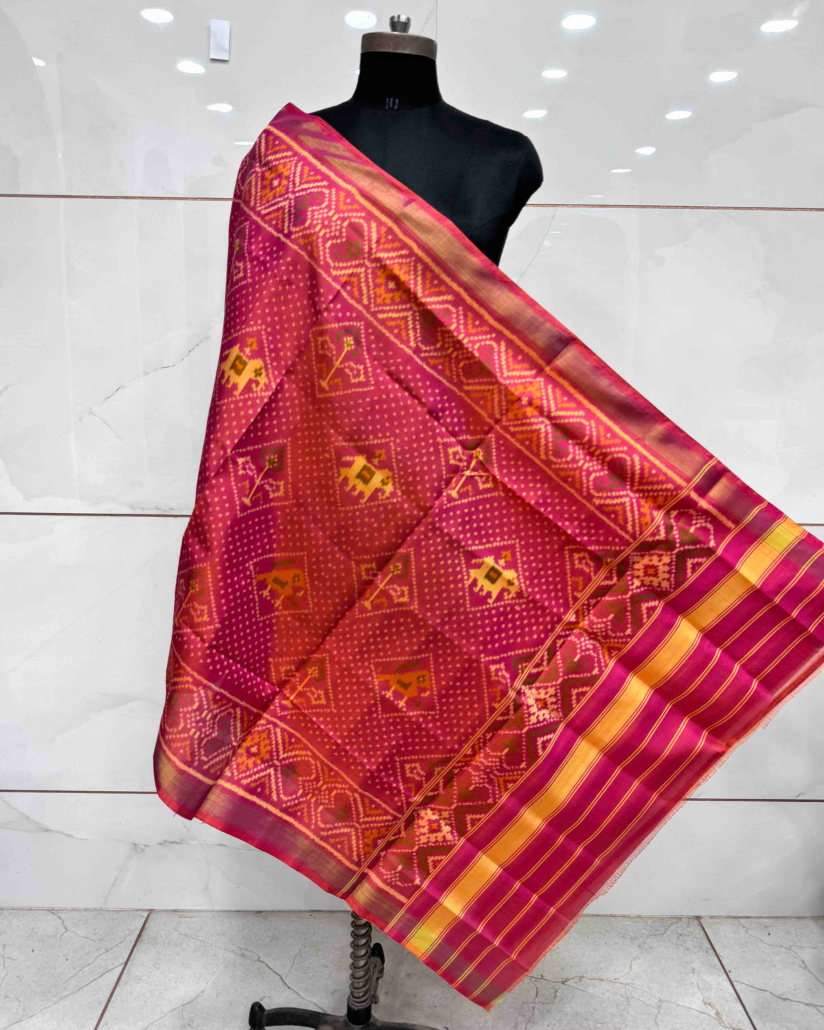 Pink Narikunj Patola Dupatta